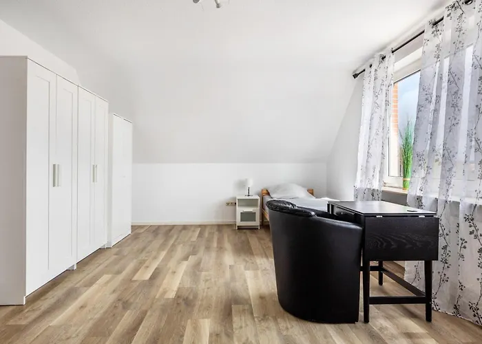 Krautsand Apartment *